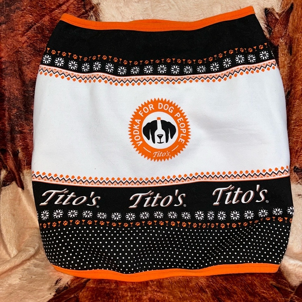 Tito’s xxxl dog sweater